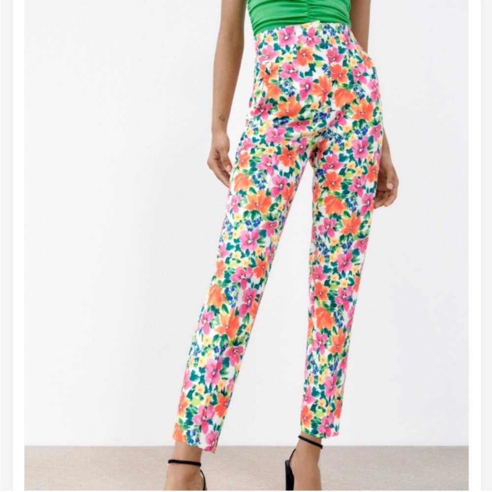 Zara High Waisted Floral Pants Size M Multicolor Ankle Length 1478/932/330